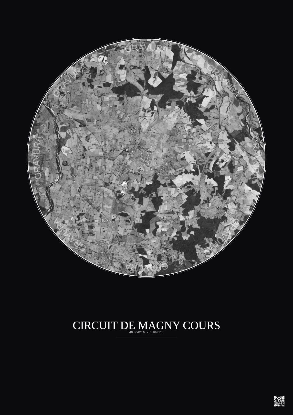Affiche Circuit De Magny Cours – Poster vue satellite 10km N&B | Gravura – Fond foncé