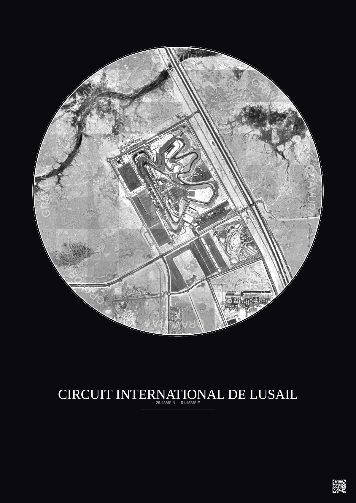 Affiche Circuit International De Lusail – Poster vue satellite 2.5km N&B | Gravura – Fond foncé