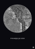 Affiche Pyramides De Gizeh – Poster vue satellite 30km N&B | Gravura – Fond foncé