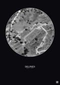 Affiche Delphes – Poster vue satellite 0.1km N&B | Gravura – Fond foncé