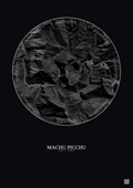 Affiche Machu Picchu – Poster vue satellite 5km N&B | Gravura – Fond foncé