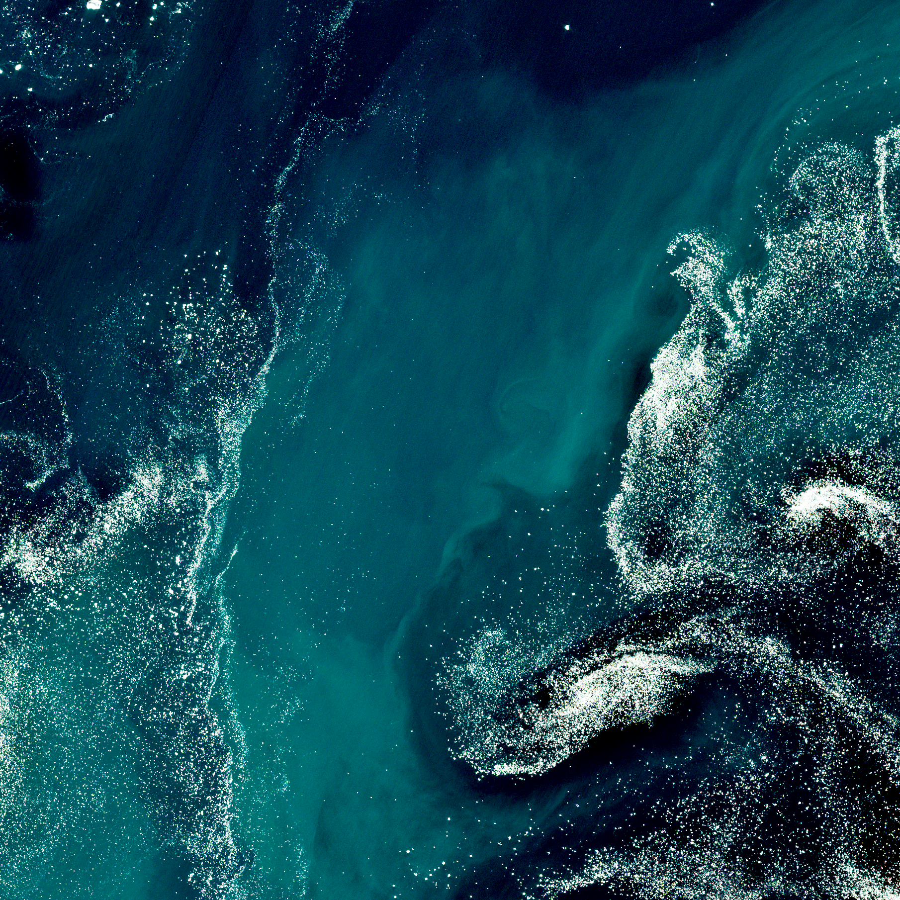 VAGUE-DE-GLACE — détail